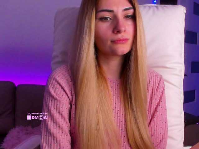 meow's BongaCams profile