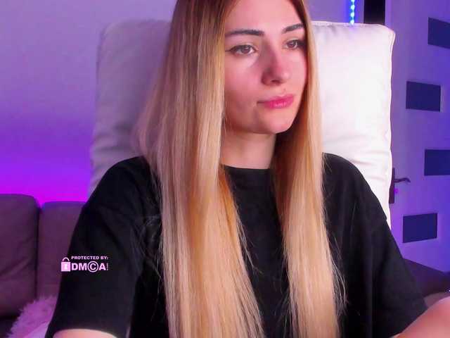 meow's BongaCams show and profile