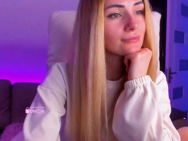 meow's BongaCams profile