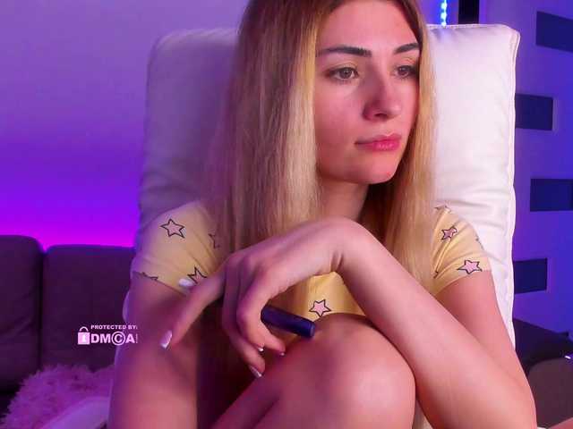 meow's BongaCams show and profile