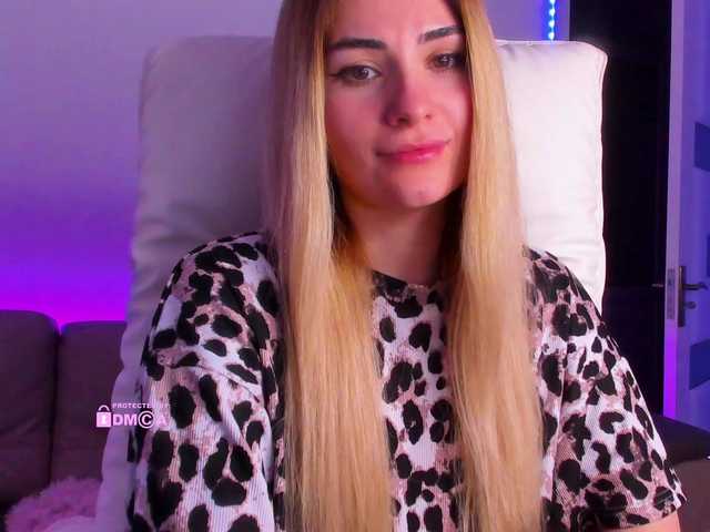 meow Live Cam on BongaCams