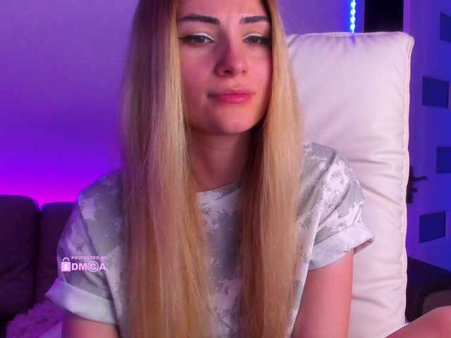 meow's BongaCams show and profile