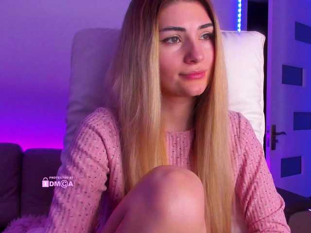 meow's BongaCams show and profile