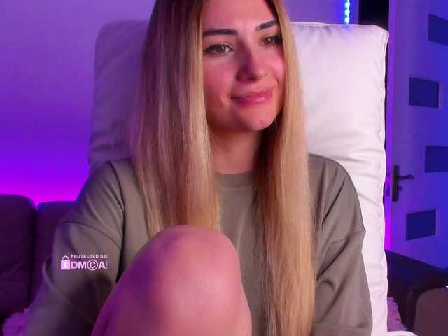 meow's BongaCams show and profile