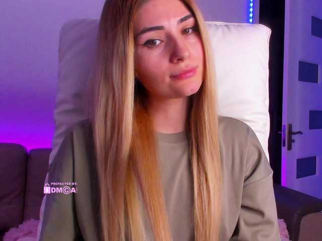 meow's BongaCams show and profile