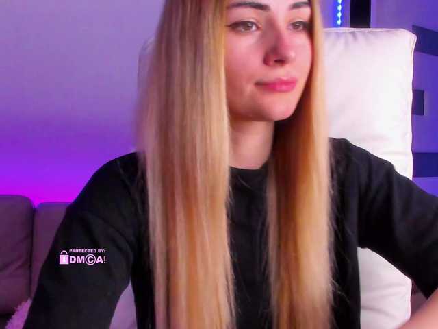 meow's BongaCams show and profile