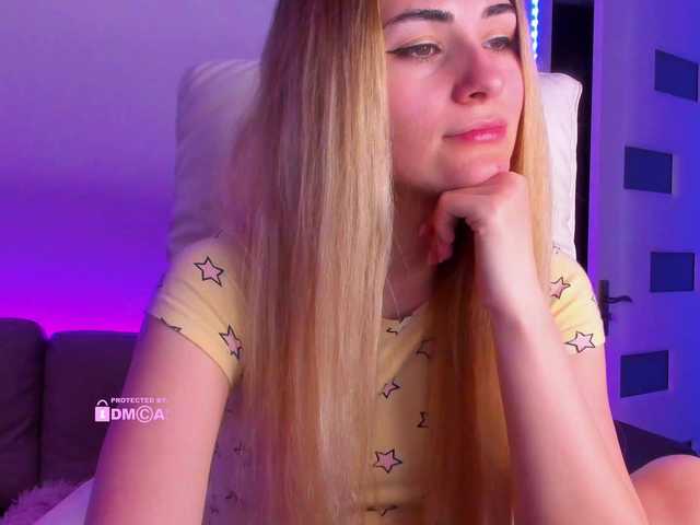 meow's BongaCams show and profile