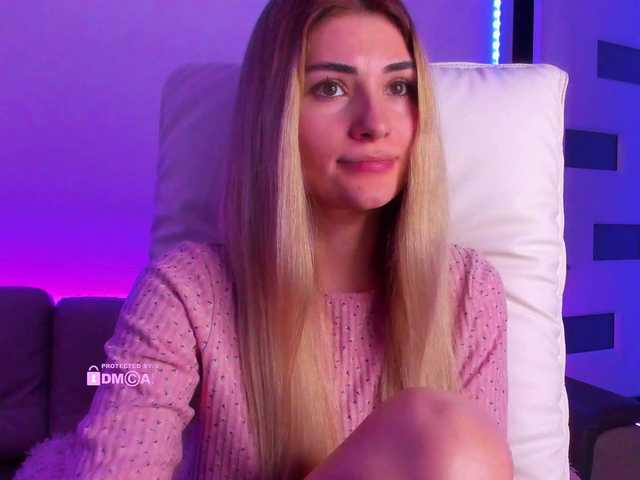 meow's BongaCams show and profile