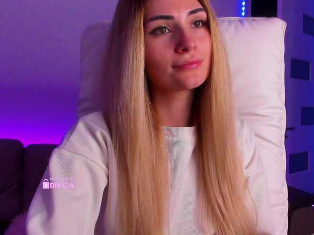 meow's BongaCams profile