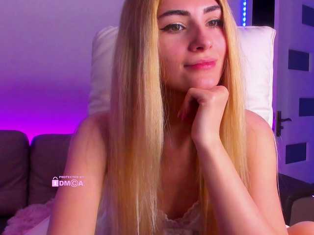 meow's BongaCams show and profile