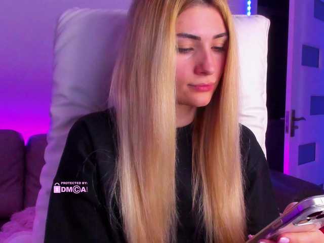 meow's BongaCams show and profile