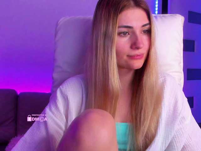 meow's BongaCams show and profile