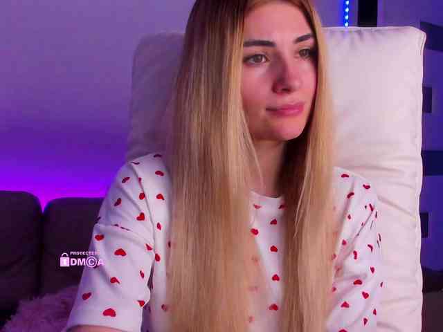 meow Live Webcam on BongaCams