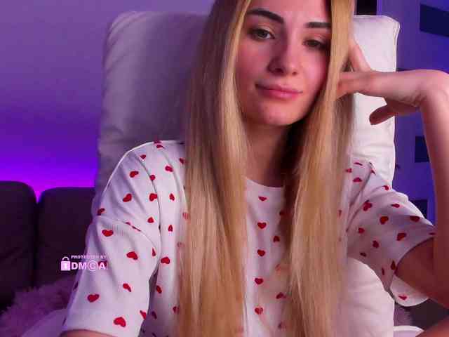 meow Live Webcam on BongaCams