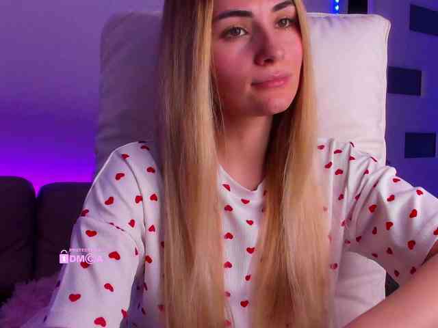 meow Live Webcam on BongaCams