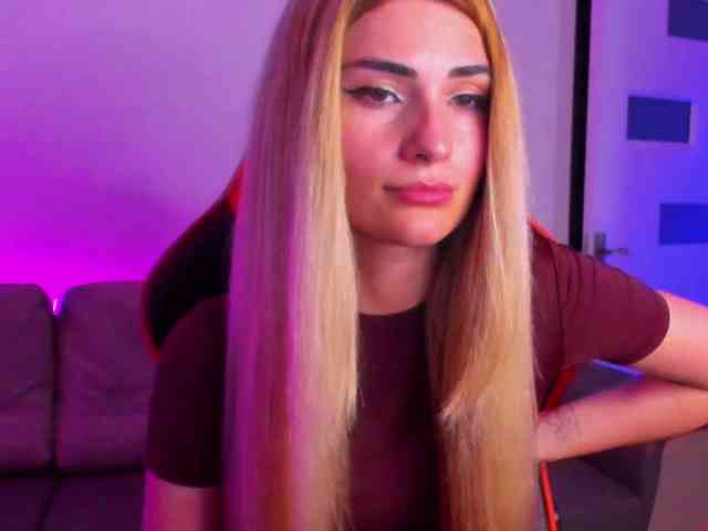 meow Live Webcam on BongaCams
