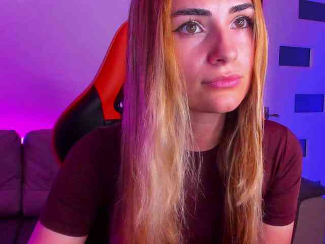 meow Live Webcam on BongaCams