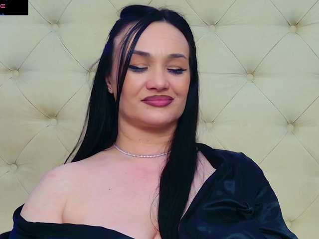 DaliyaArabian's BongaCams show and profile