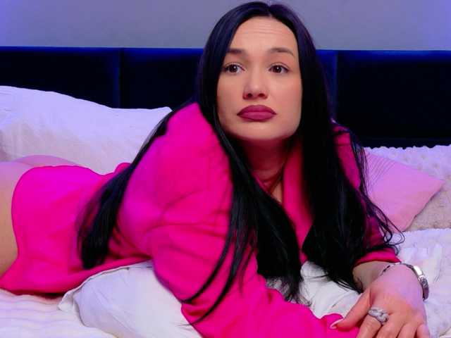 DaliyaArabian's BongaCams show and profile