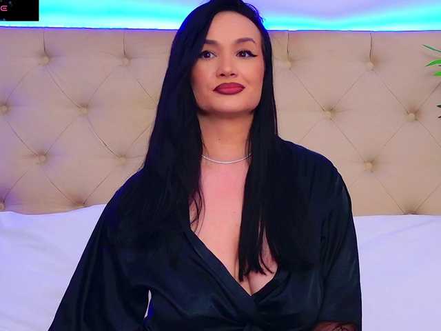 DaliyaArabian's BongaCams show and profile