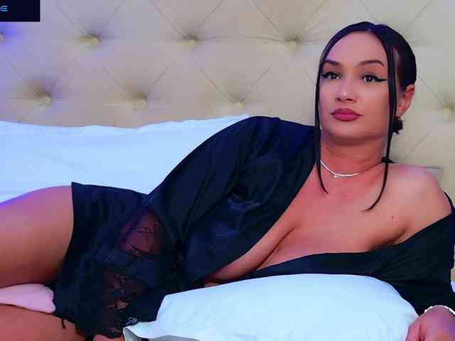 live nude chat DaliyaArabian
