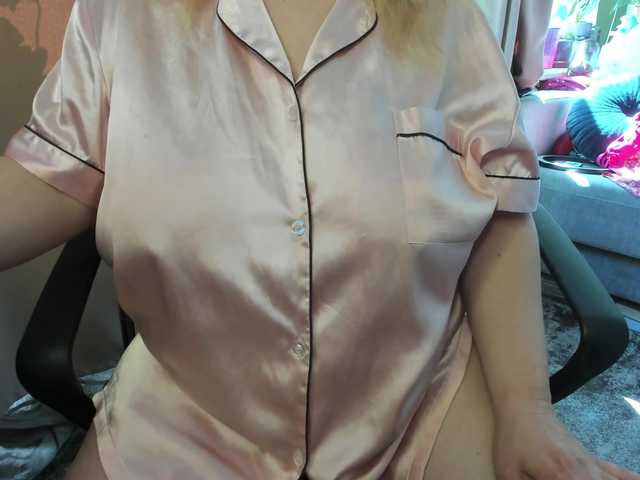 MiniCooperXXX's BongaCams show and profile