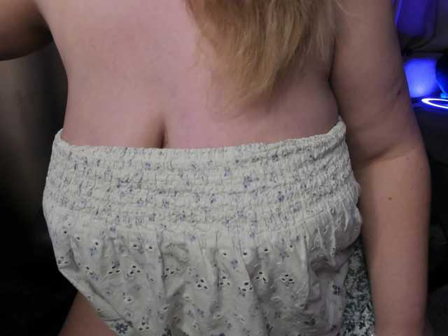 MiniCooperXXX's BongaCams show and profile