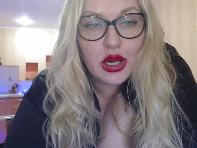 BongaCams WifeyNusha is Freechat WifeyNusha — Hi, Guys! Lovense works after 2, high vibration 33, 22, 222. welcome to my hot private