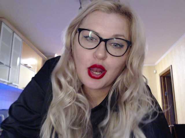 WifeyNusha from BongaCams is Freechat