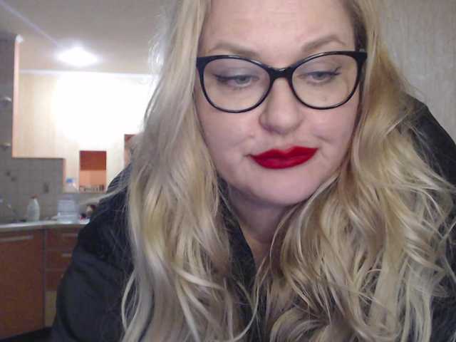 wifeynusha cam belle