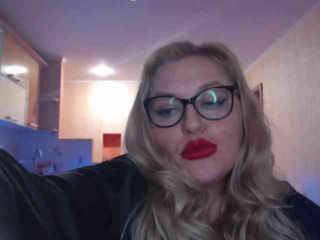 Pretty_NYUSHA webcam