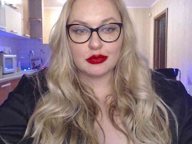 WifeyNusha WifeyNusha