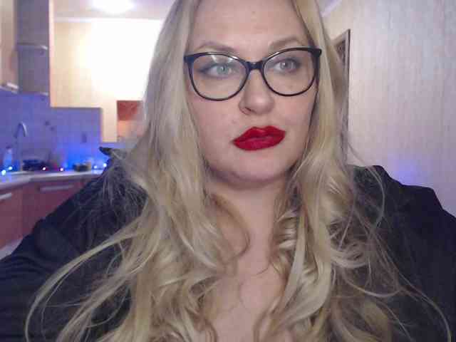 Pretty_NYUSHA webcam