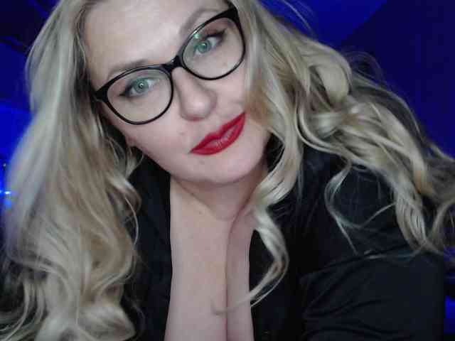 Pretty_NYUSHA webcam