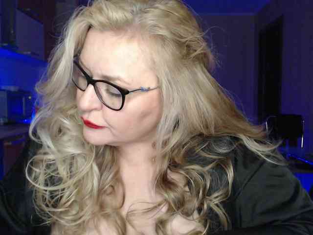 Wifey_Ann webcam