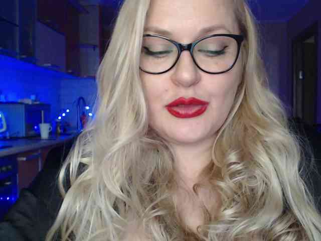 Pretty_NYUSHA webcam