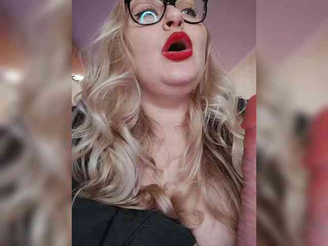 Pretty_NYUSHA webcam
