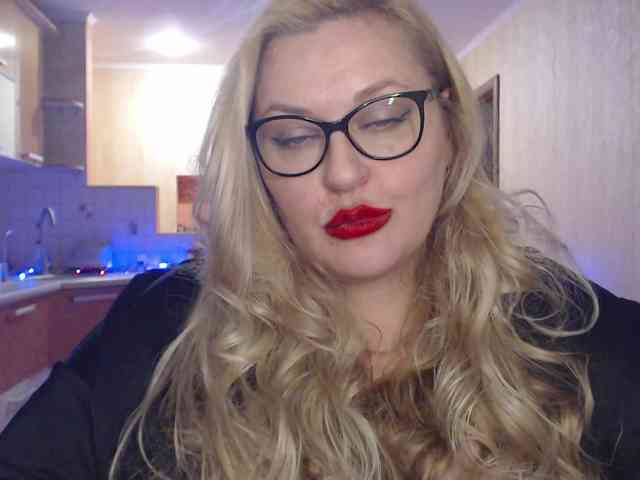 Pretty_NYUSHA webcam