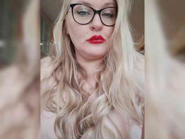 WifeyNusha