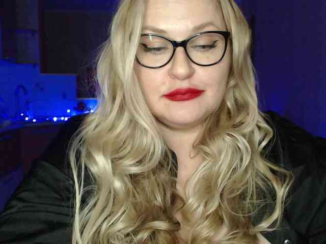 Pretty_NYUSHA webcam