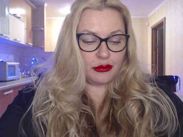 Pretty_NYUSHA webcam