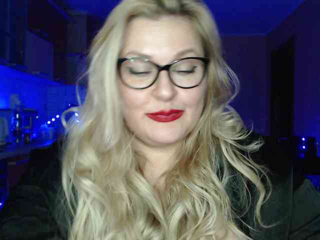 WifeyNusha WifeyNusha