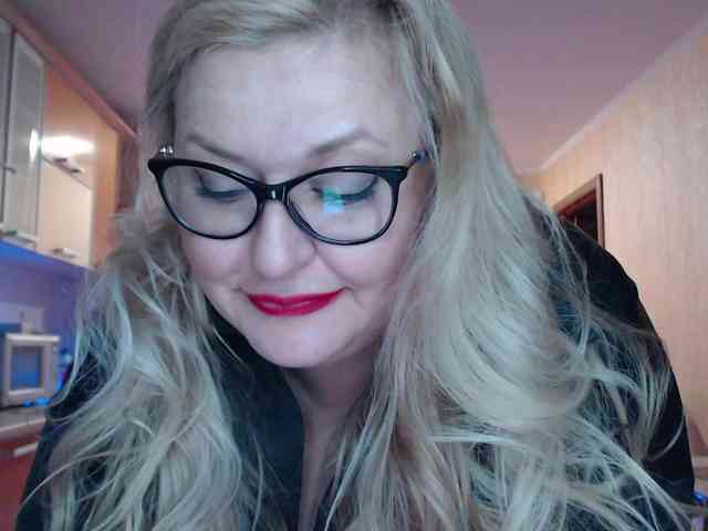 LoveSexNusha webcam