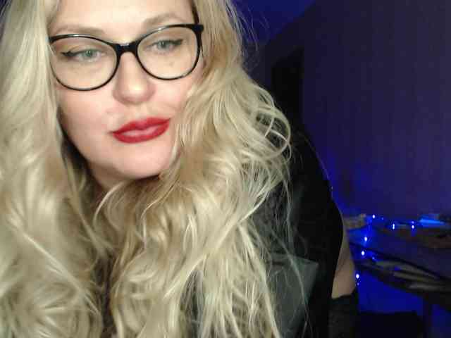 Pretty_NYUSHA webcam