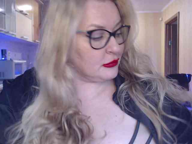 Pretty_NYUSHA webcam