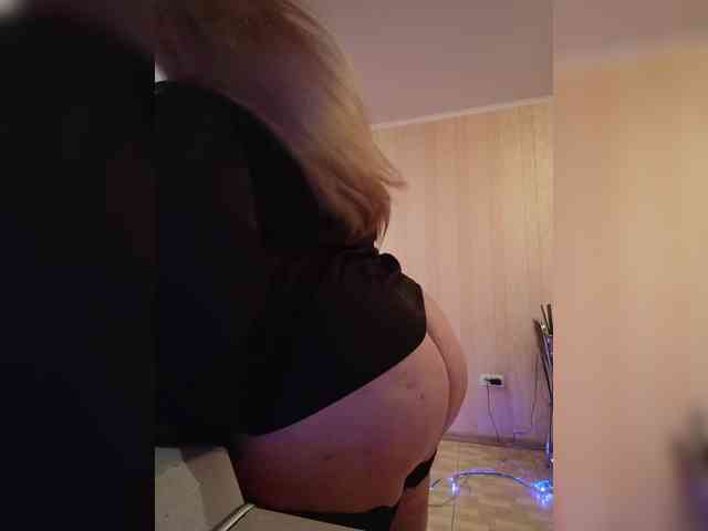 Pretty_NYUSHA webcam