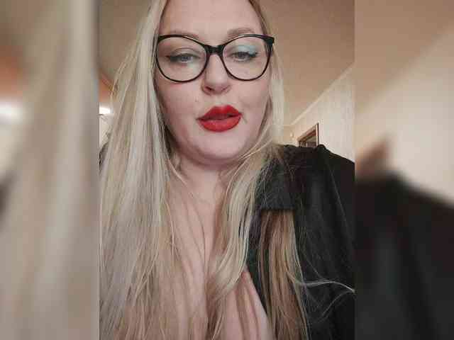 Pretty_NYUSHA webcam