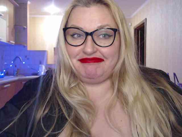 WifeyNusha WifeyNusha