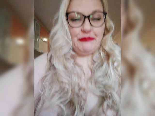 WifeyNusha