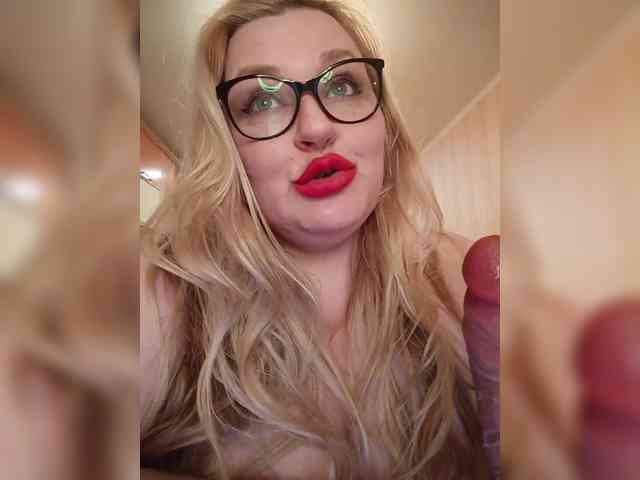 Pretty_NYUSHA webcam